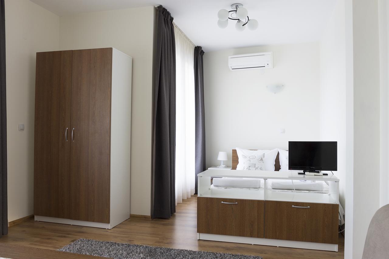 Хотел Perla Streltscha Exterior foto